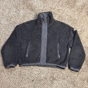 Vuori Womens Cozy Sherpa Jacket charcoal size M